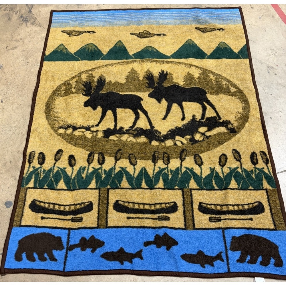 Vtg San Marcos Hi Pile 55x70  Wildlife Nature Moose Bears Fish Cabin Blanket USA